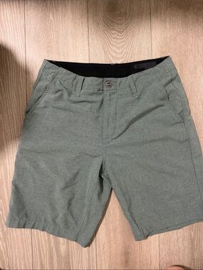 Volcom Men's Green Flat Front Performance Shorts